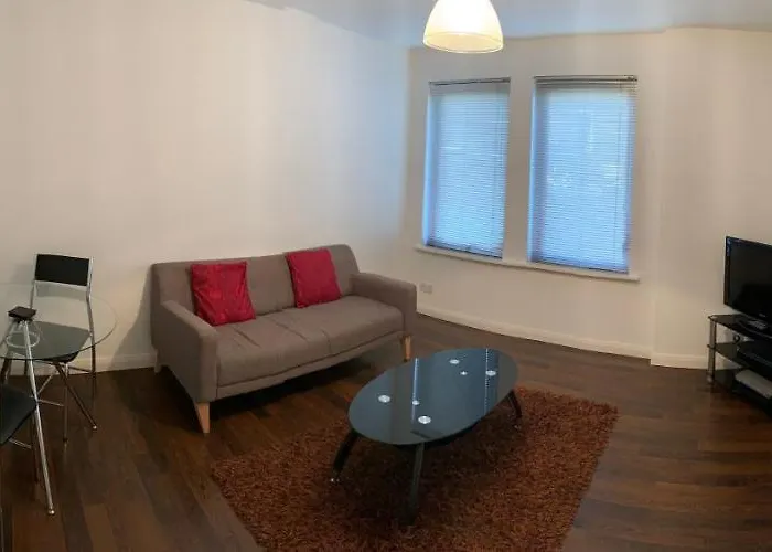 Aberdeen Serviced Apartments - Bloomfield